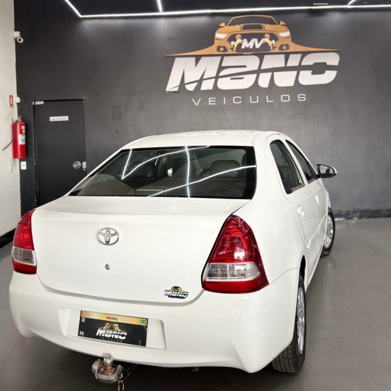 WhatsApp Image 2025-10-16 at 14.41.02 (2)