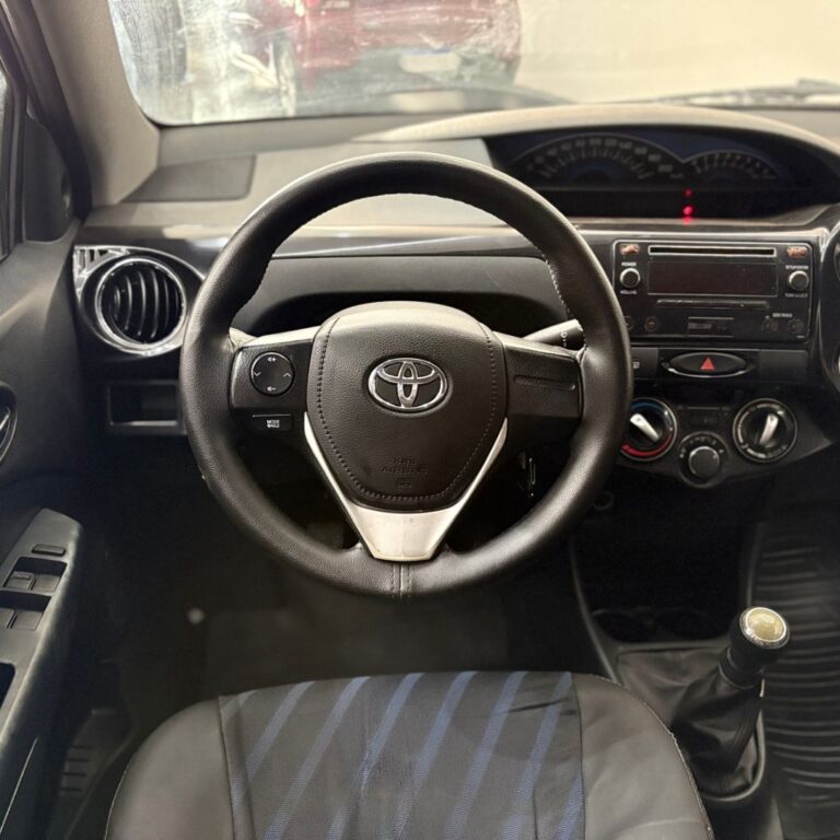 WhatsApp Image 2025-10-16 at 14.41.03 (1)