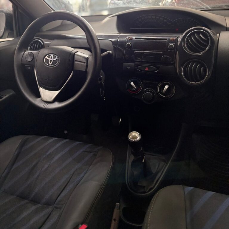 WhatsApp Image 2025-10-16 at 14.41.04